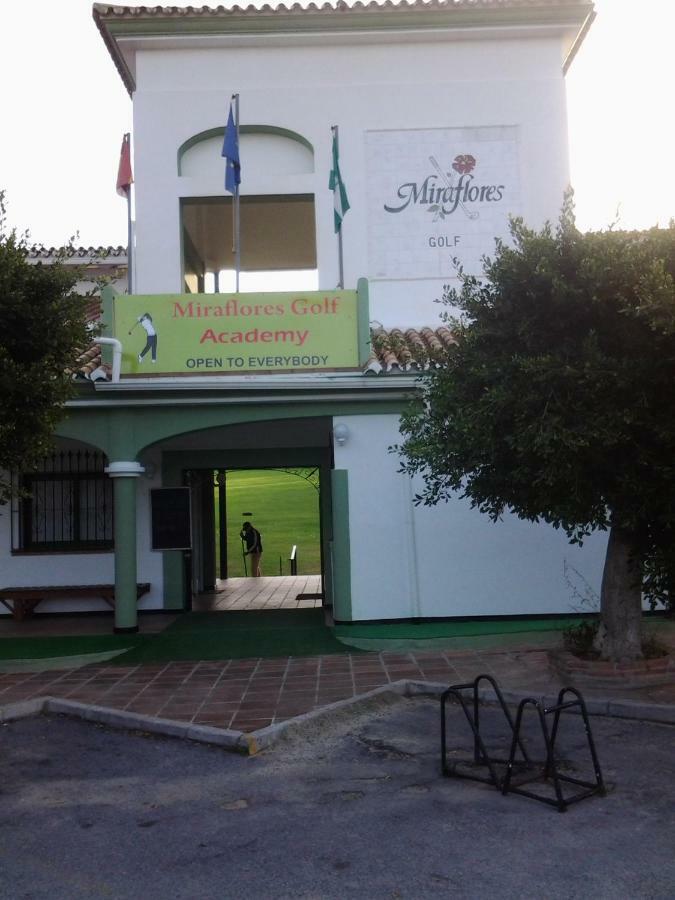 Apt 1 Ch Costa del Sol Sitio de Calahonda dans maison d'hôte Entrée indépendante Mijas Exterior foto